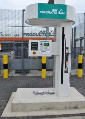 Hydrogen refuelling project enters second phase