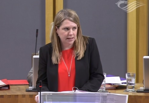 Welsh government to develop clean air framework