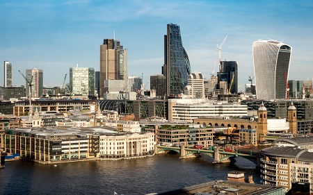 Think tank calls for clean air focus in infrastructure spending