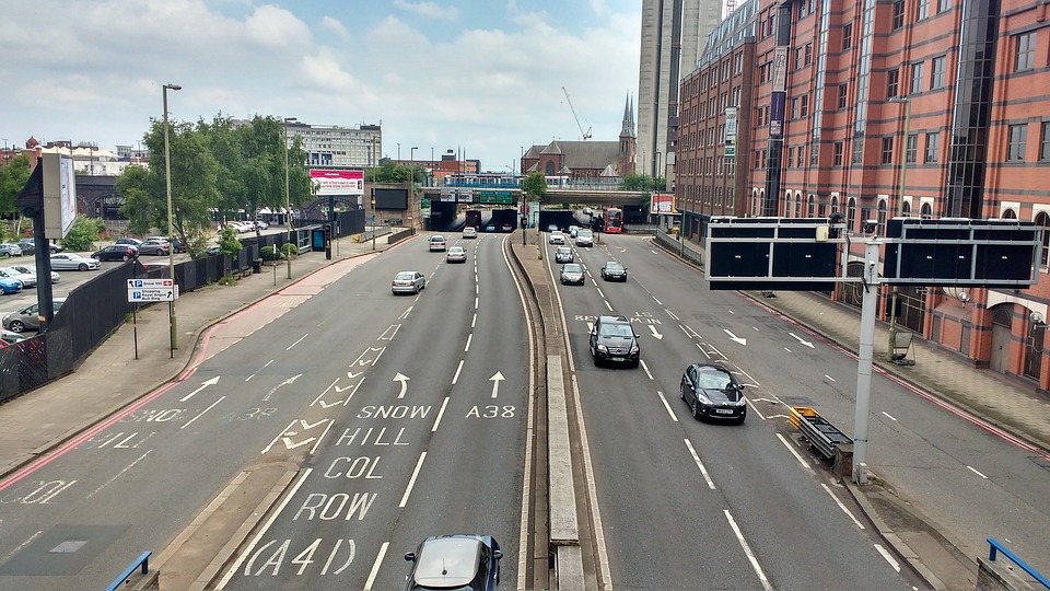 Birmingham taxi drivers continue ‘go-slow’ Clean Air Zone protests