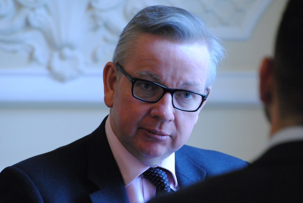 WHO limits for particulate matter will be enshrined in UK law, pledges Gove