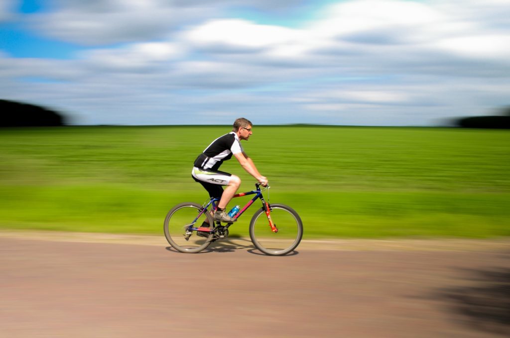 Government must ‘show leadership’ on active travel, MPs say