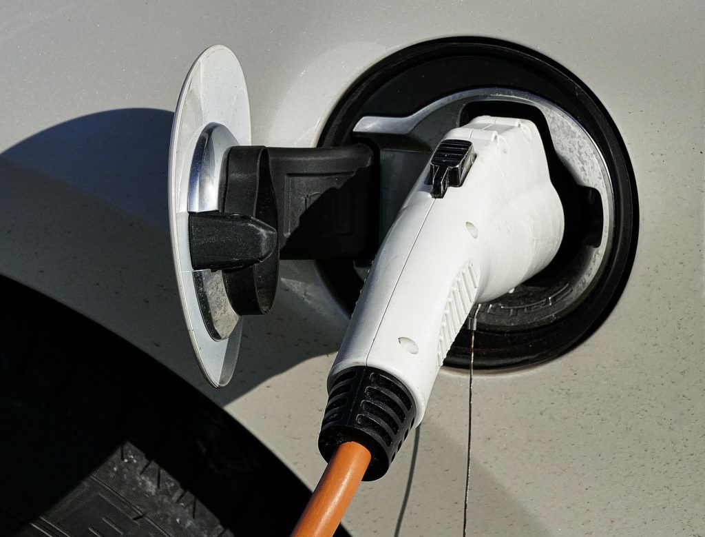 Government invests £200m into EV rapid charge points