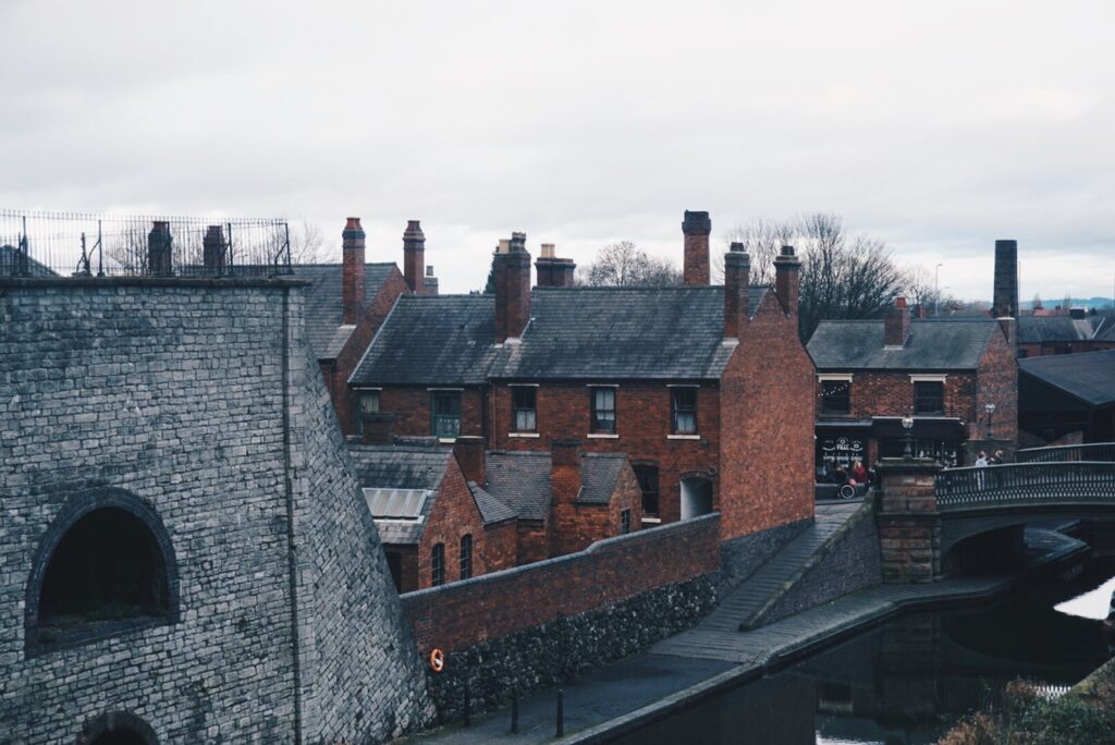 The cost of living crisis and its impact on air quality