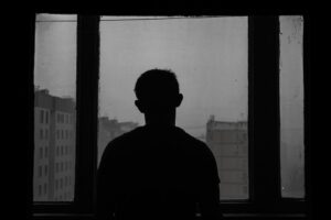 New review highlights the impact of air quality on mental health