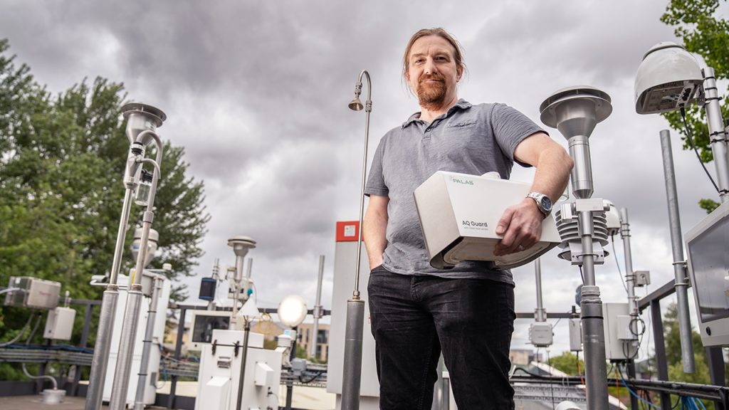 Wood burning emissions to be monitored across England throughout the winter